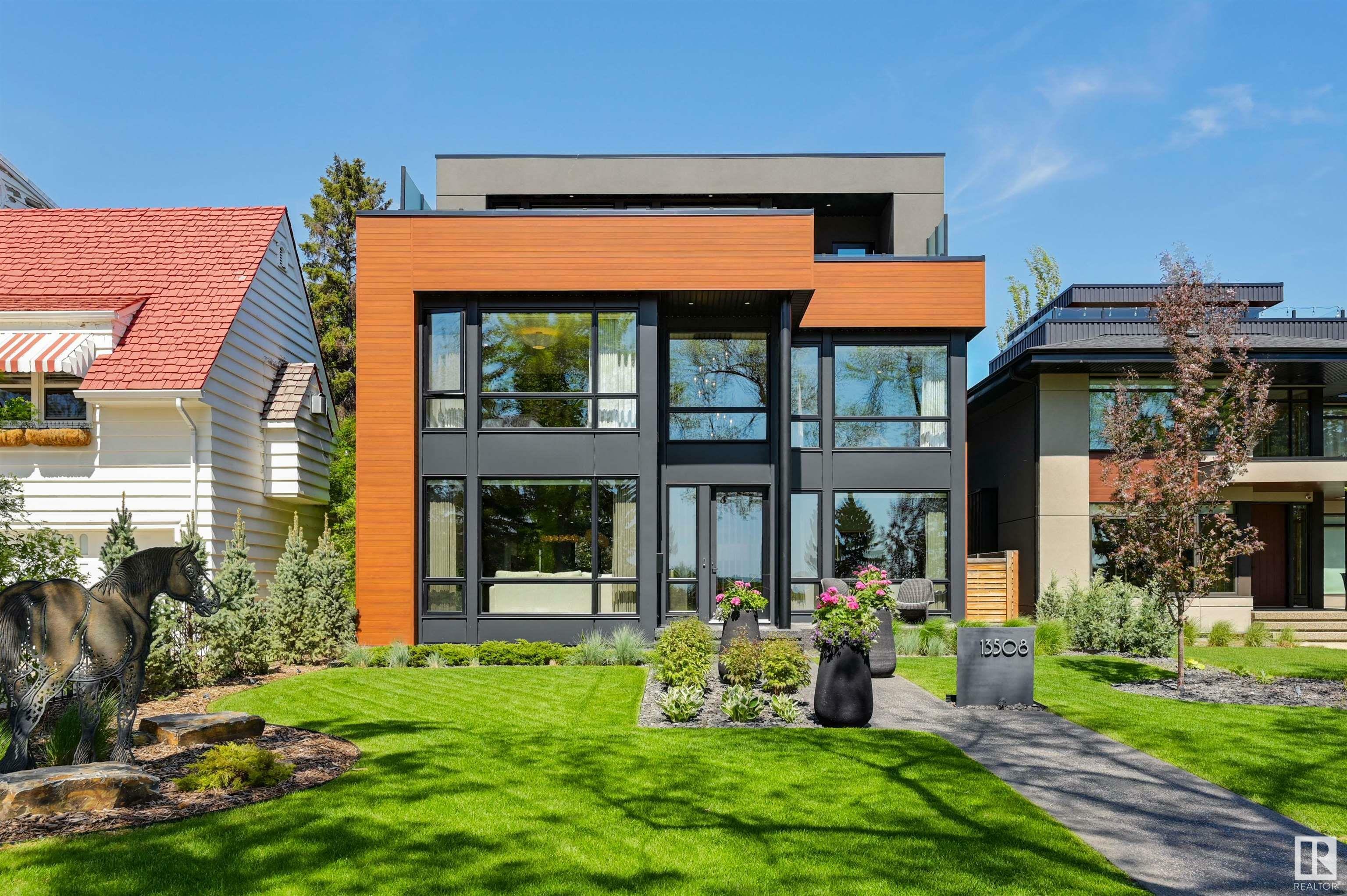 Property Photo:  13508 Ravine Drive NW  AB T5N 3L8 