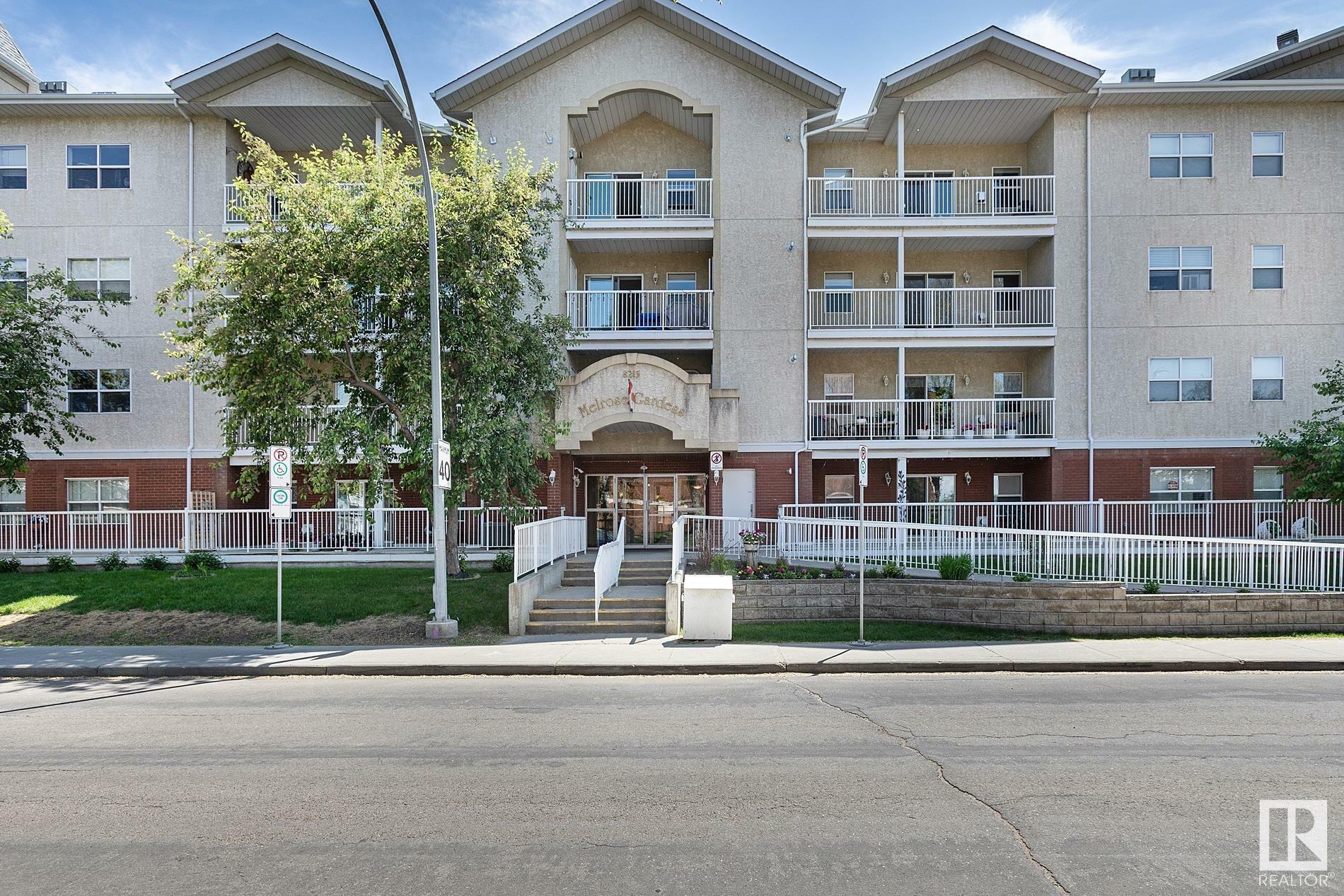 Photo de la propriété: 8215 84 Avenue NW 302 AB T6C 4R2
