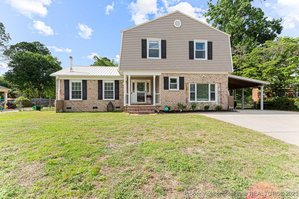 Property Photo: 520 Carteret Place NC 28311