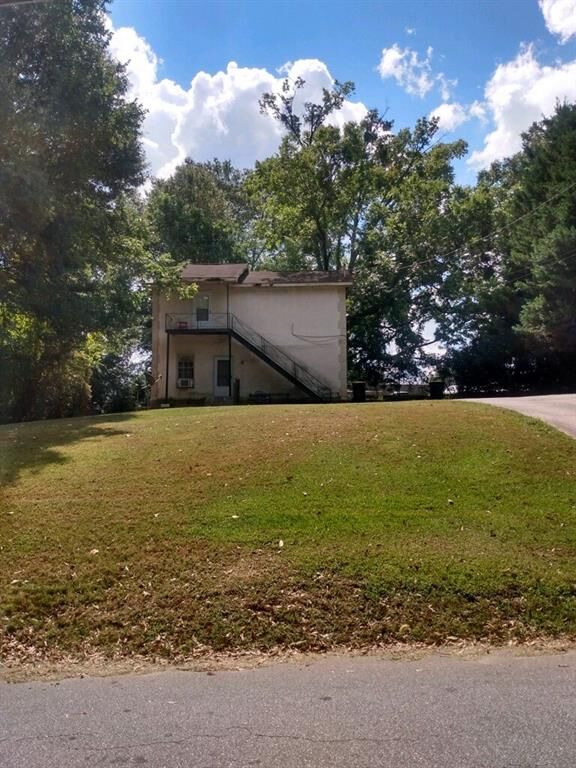 Property Photo:  51 Mullis Street  GA 30213 