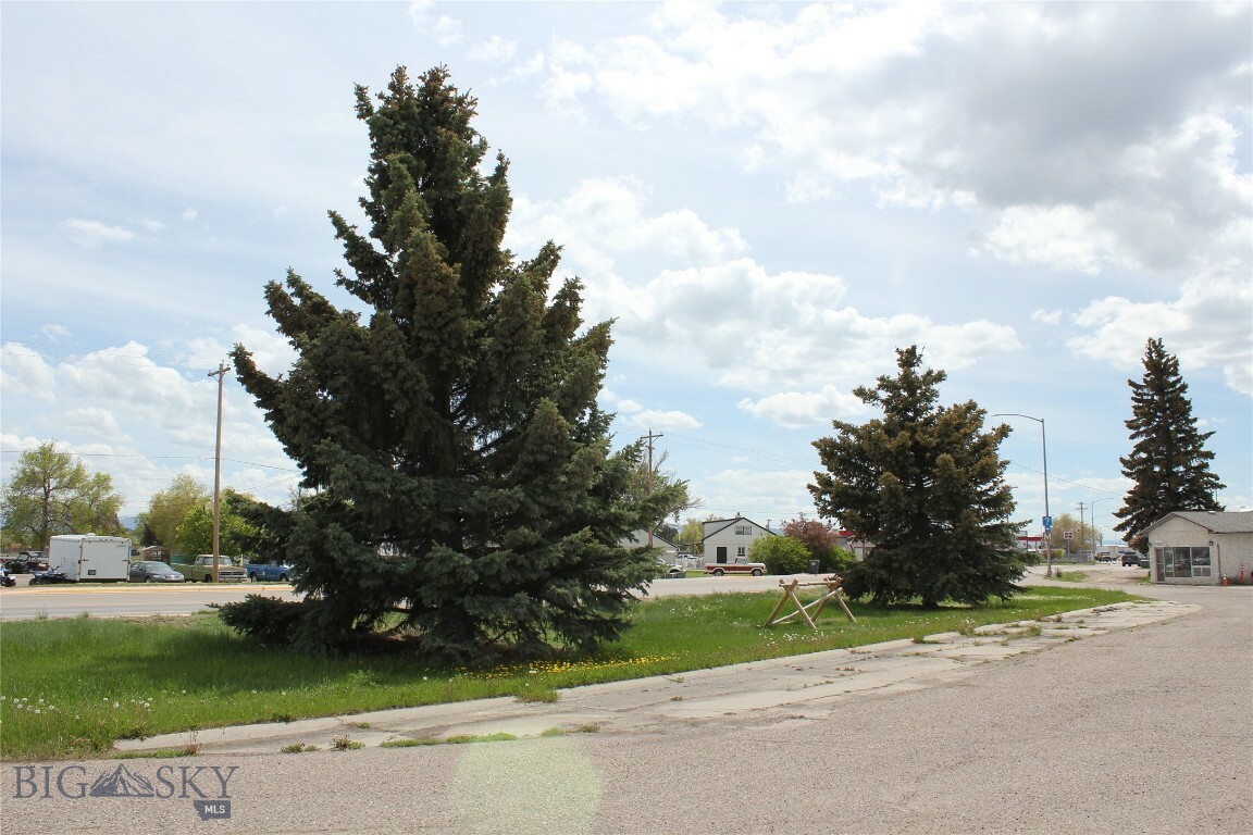 Property Photo: 775 N Montana MT 59725