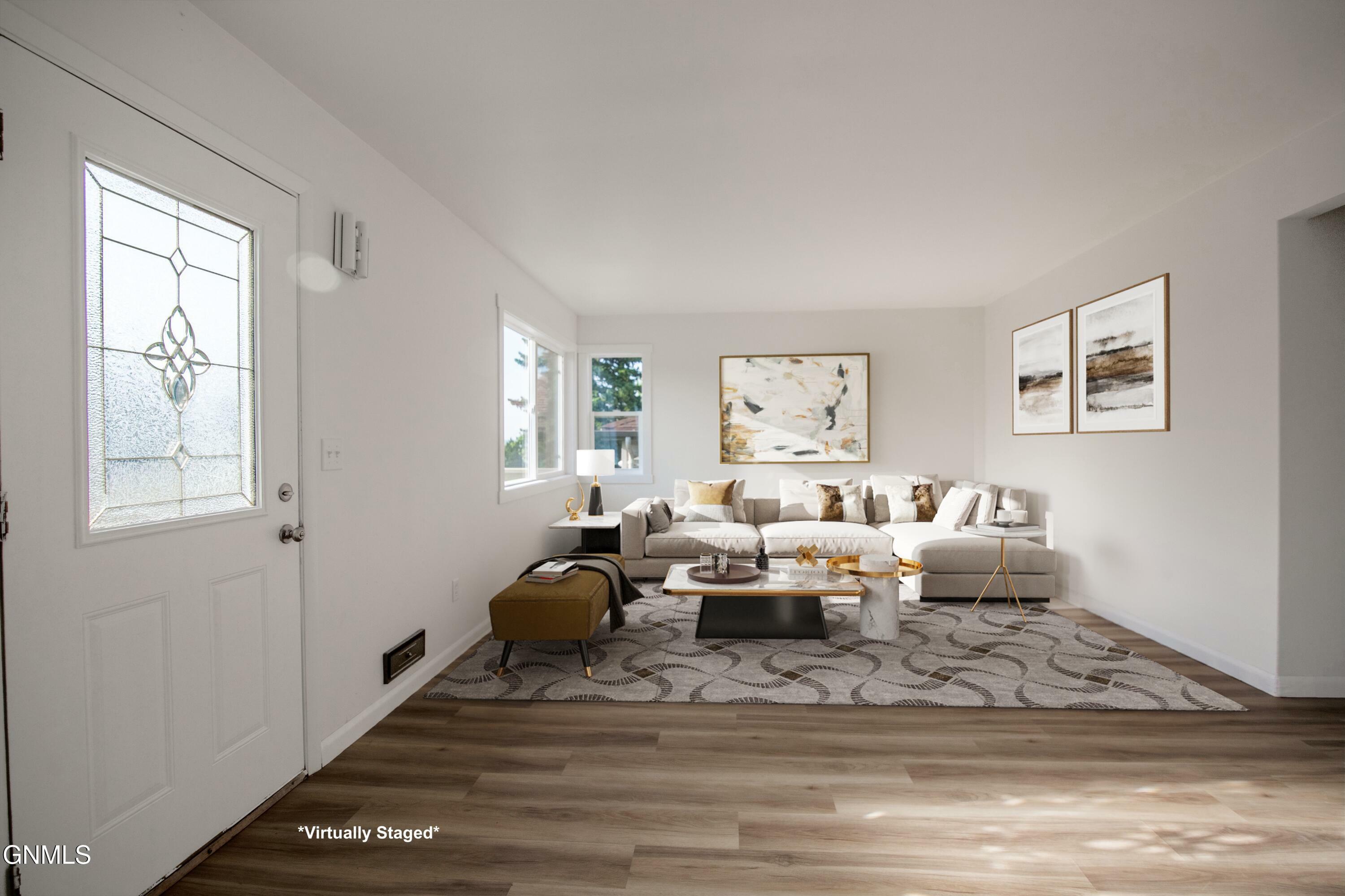 Property Photo: 512 N 22nd Street ND 58501