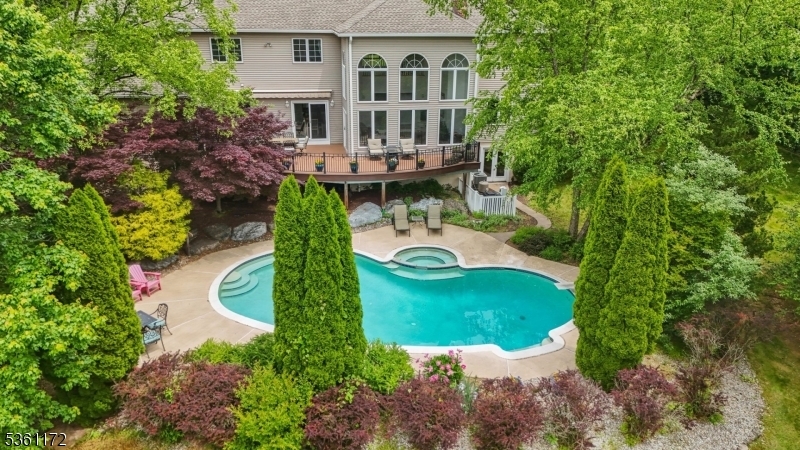 Property Photo:  14 Blue Cliff Dr  NJ 08833 