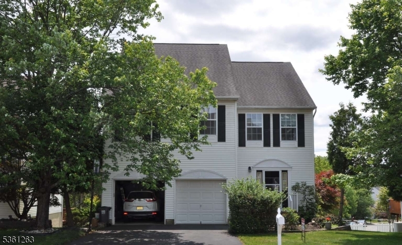 6 Langon Hollow Rd  Bridgewater Twp. NJ 08807 photo