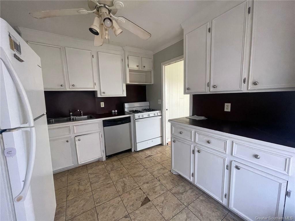 Property Photo: 90 E Beech Street LA 70663