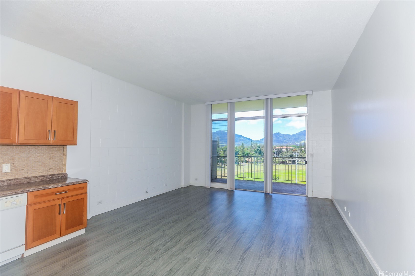 Property Photo:  1830 Wilikina Drive 1006  HI 96786 