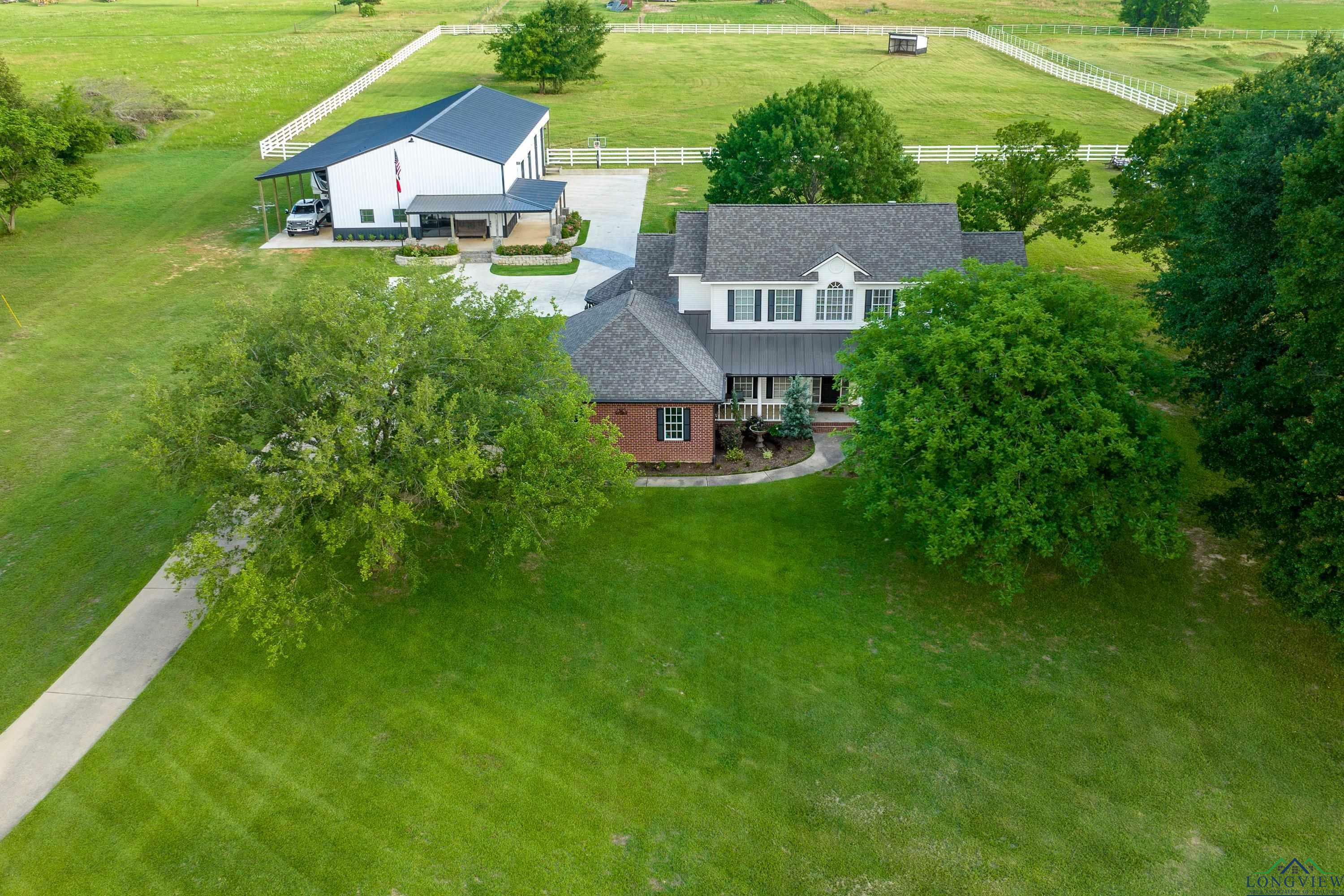 Property Photo: 4300 Willow Bend TX 75602