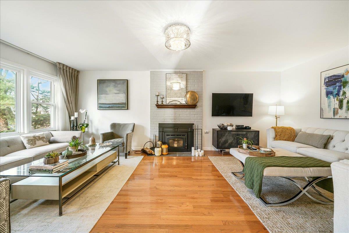 Property Photo:  53 Seton Drive  NY 10804 