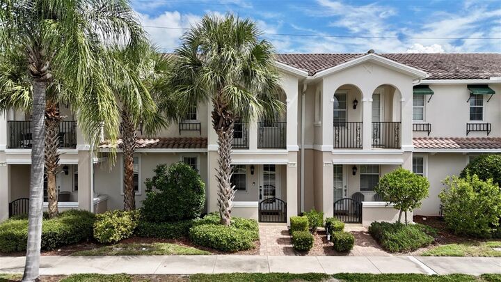 Property Photo:  1519 Napoli Drive E  FL 34232 