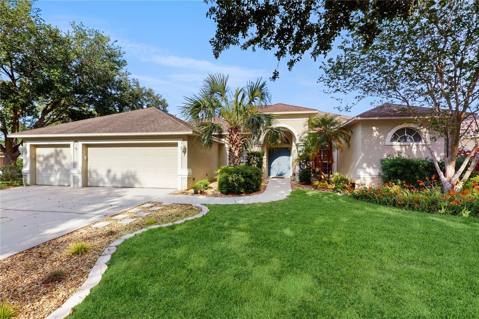 Property Photo:  9408 Sayre Street  FL 33569 