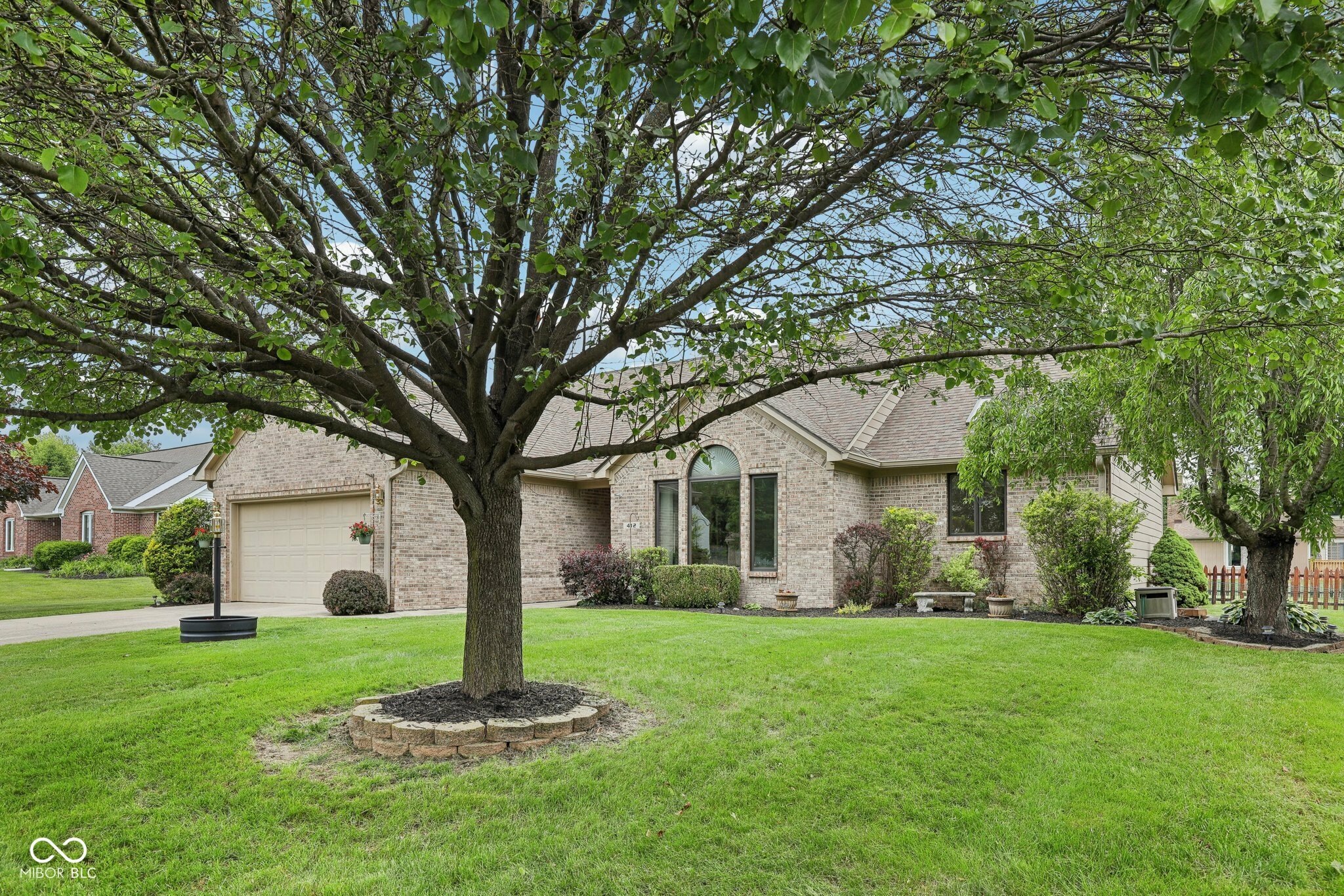 Property Photo: 412 Sonhatsett Drive IN 46074
