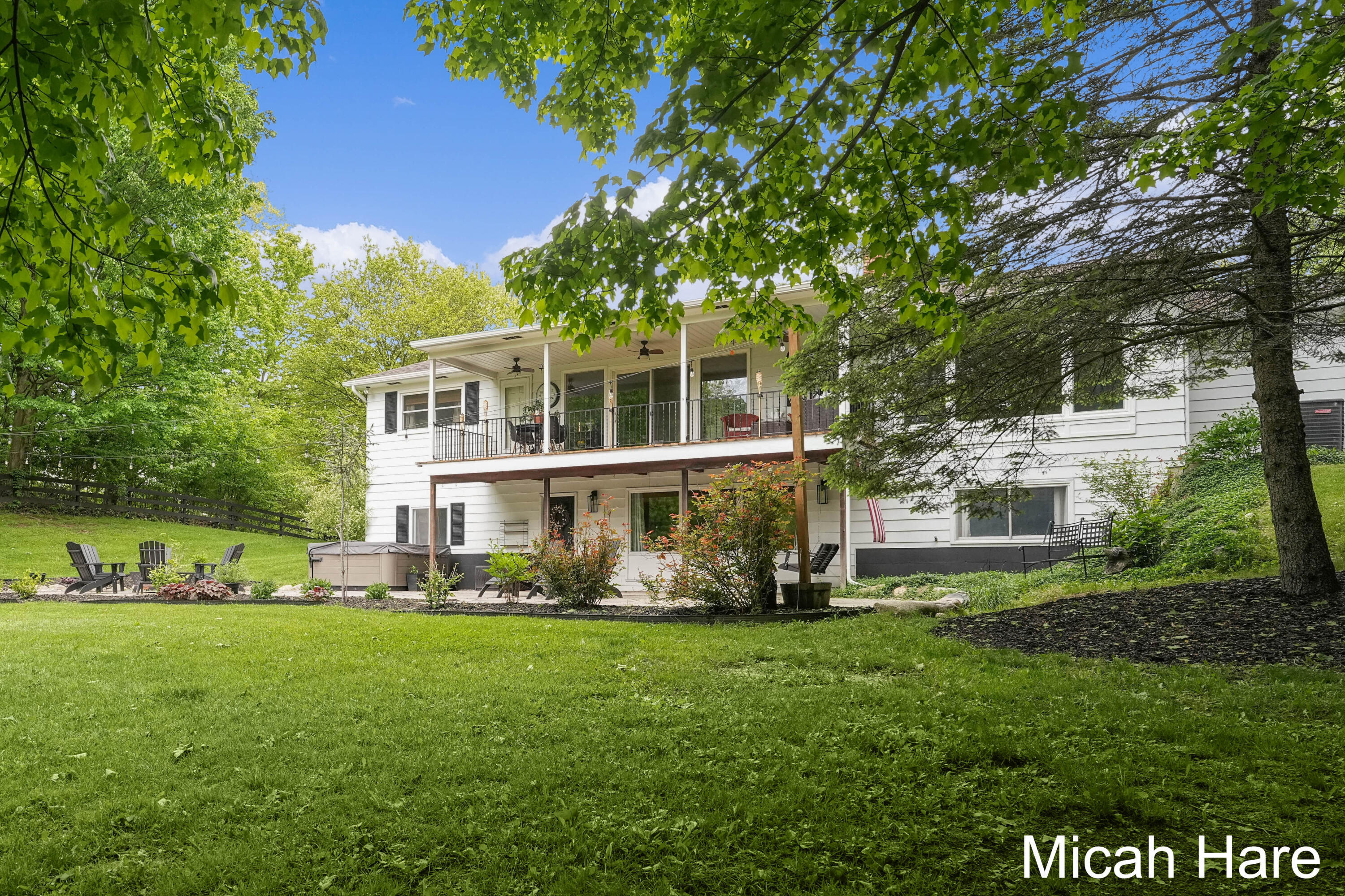 Property Photo:  7720 House Court NE  MI 49306 