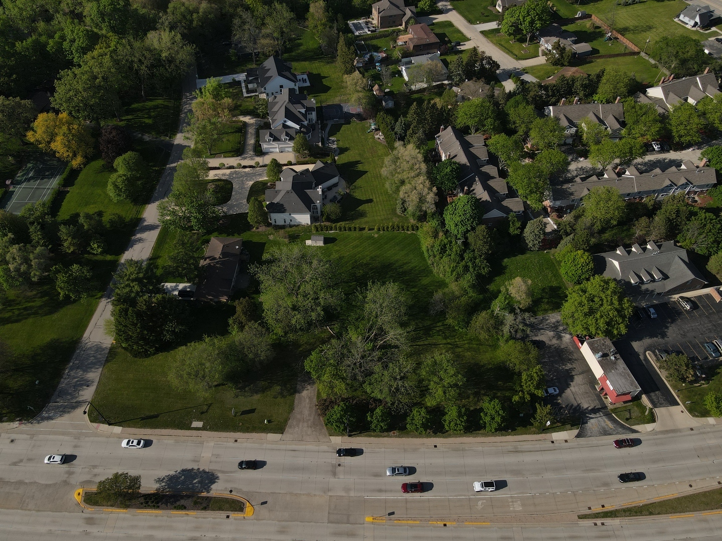 Property Photo: 119 W Lake Street IL 60108