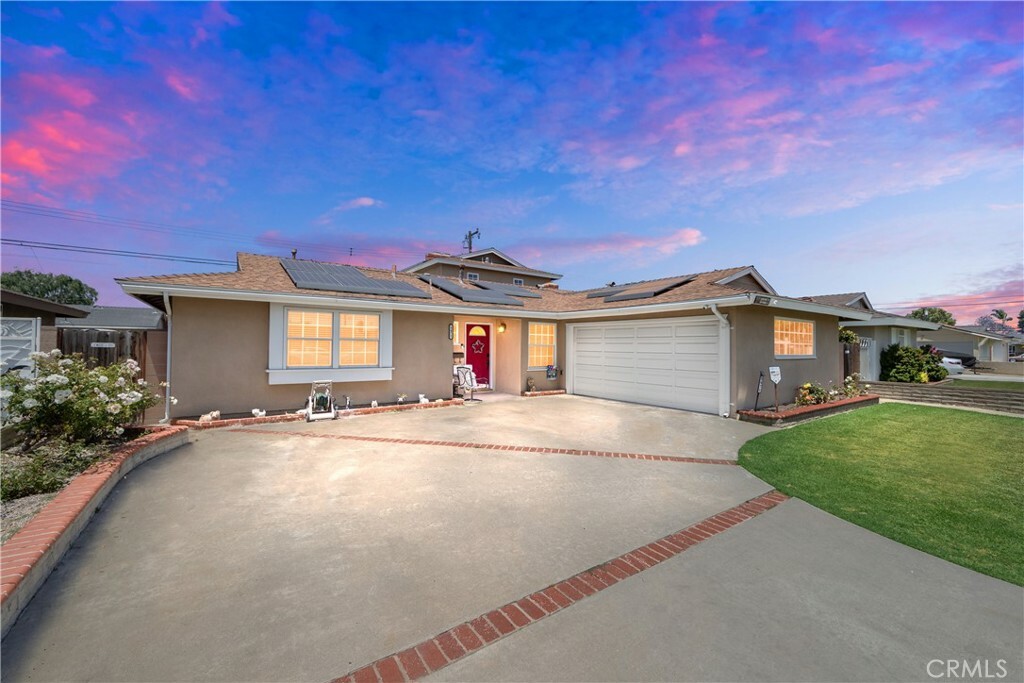 Property Photo:  5471 Santa Gertrudes Avenue  CA 92845 
