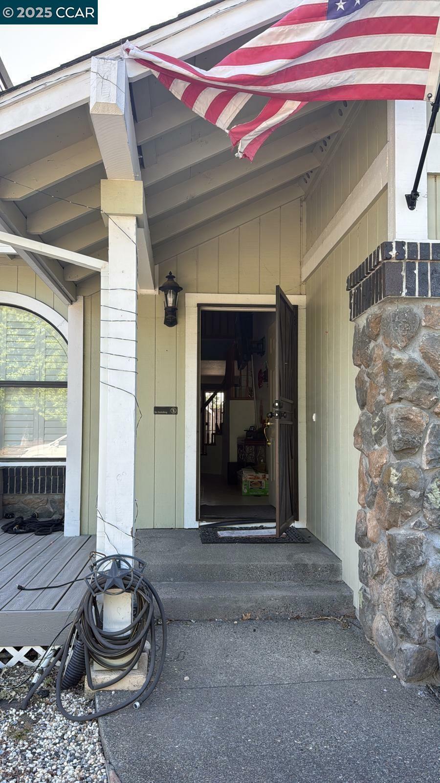 Property Photo: 10959 Rio Ruso Dr CA 95492