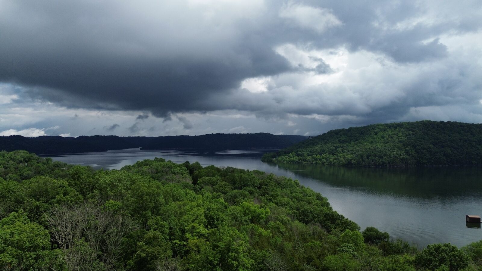 Property Photo:  18 Lake Meadow  TN 37166 