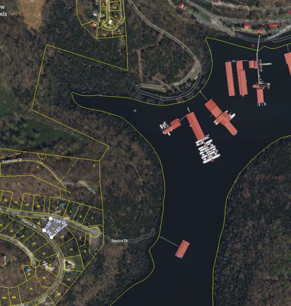 Property Photo:  11 Bay Dr  TN 38569 