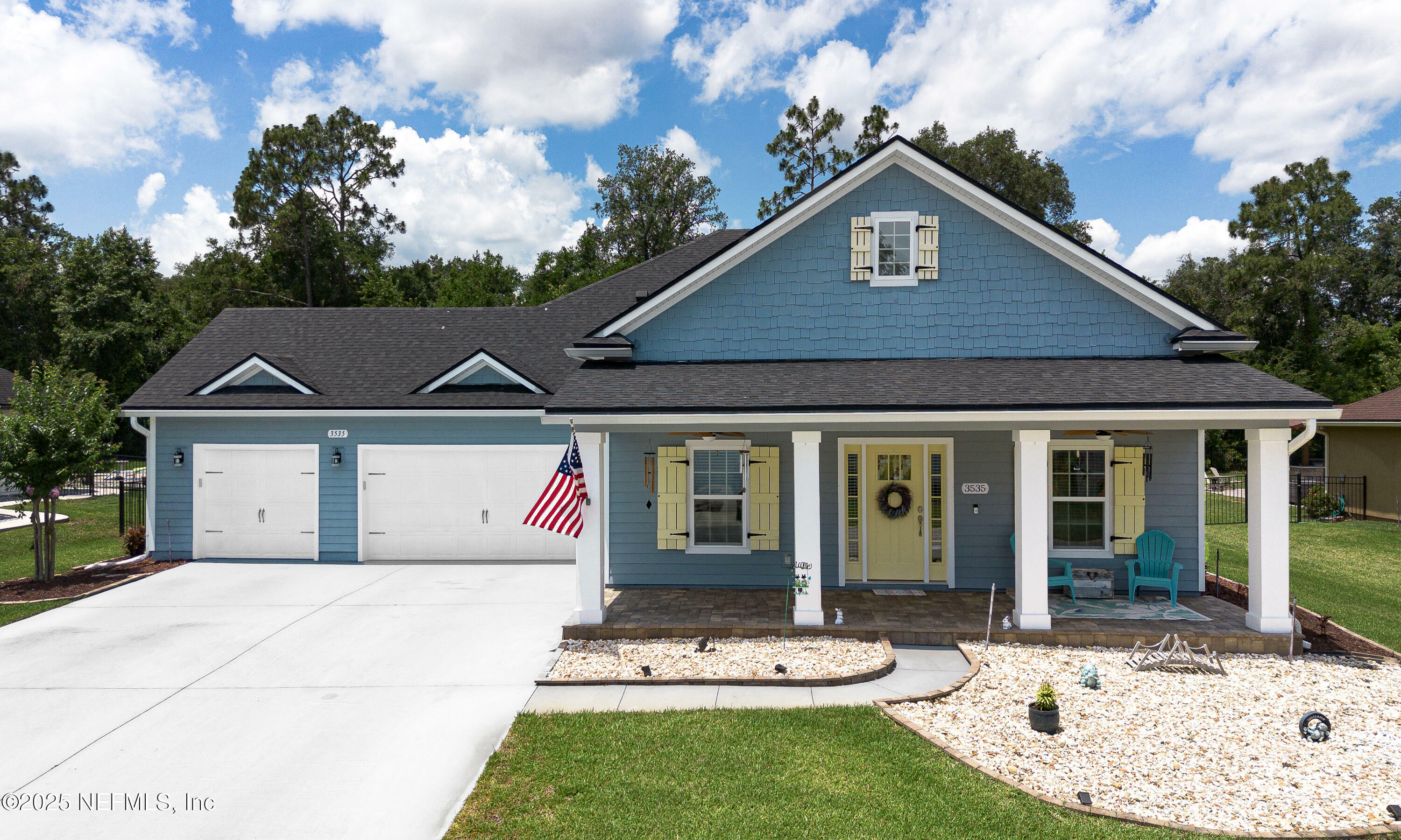 Property Photo: 3535 Grand Victoria Court FL 32043