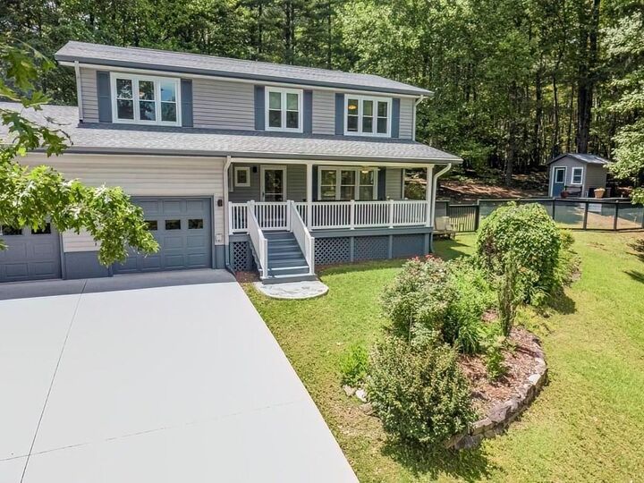 Property Photo: 6460 Hwy 2 GA 30541