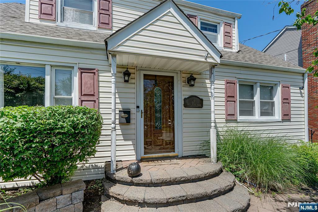 Property Photo: 9 Knollwood Road NJ 07512