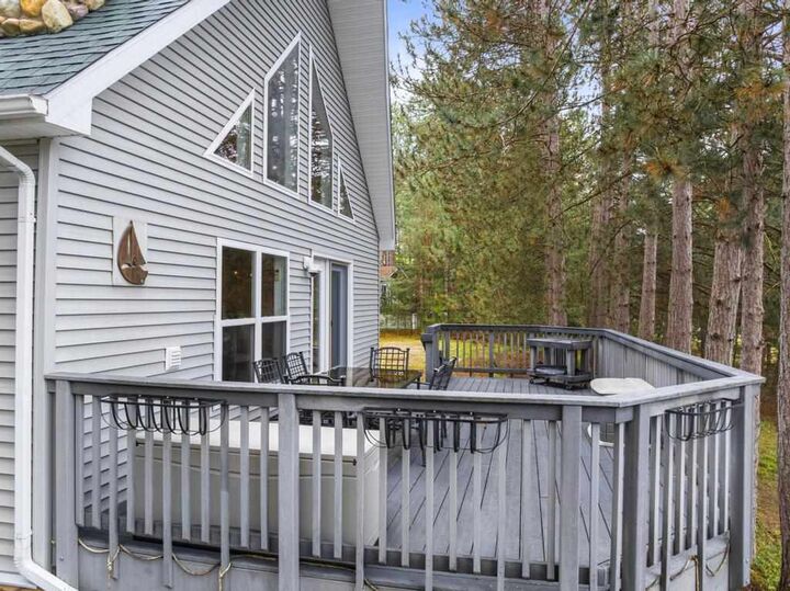 Property Photo: 4460 E Fontenoy MI 49712