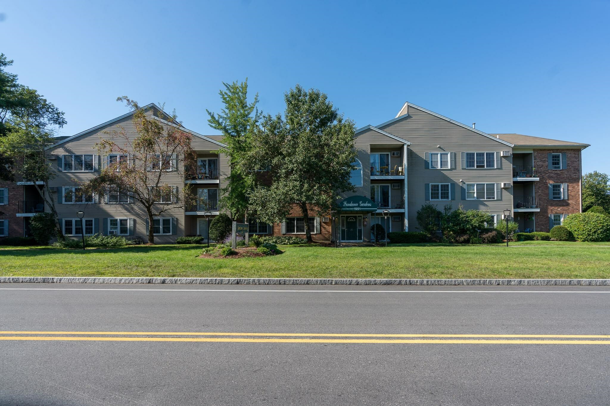 Property Photo: 1991 Bodwel Road NH 03109