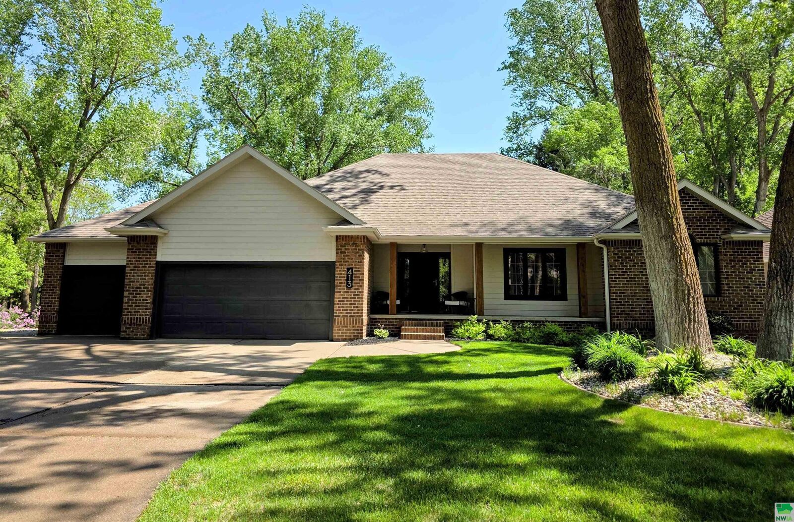 Property Photo:  413 S Royal Troon  SD 57049 