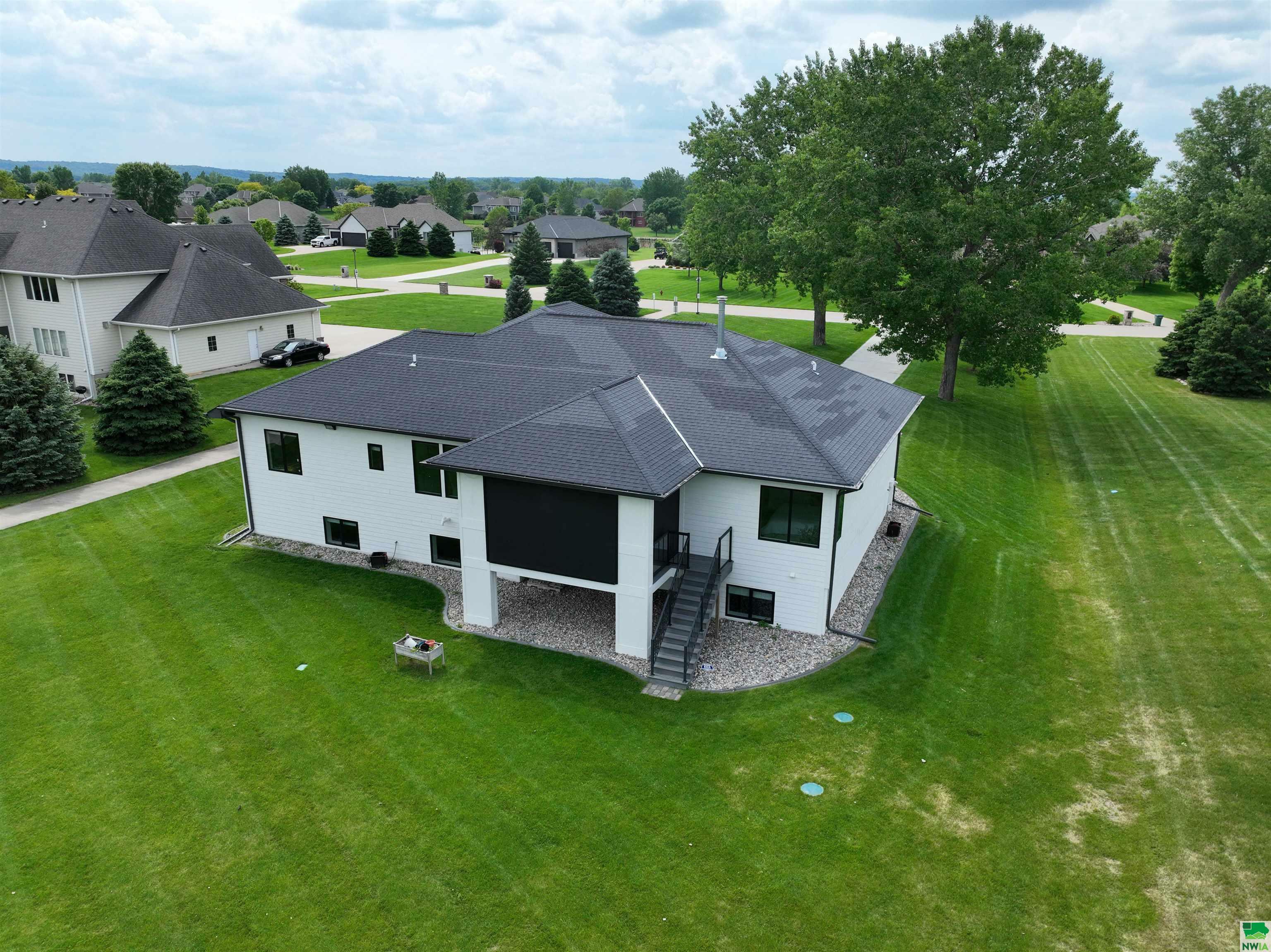 Property Photo: 920 Wynstone Drive SD 57038