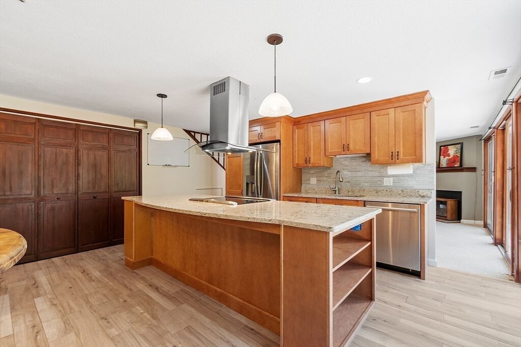 Property Photo:  525 Tumbling Hawk 525  MA 01720 