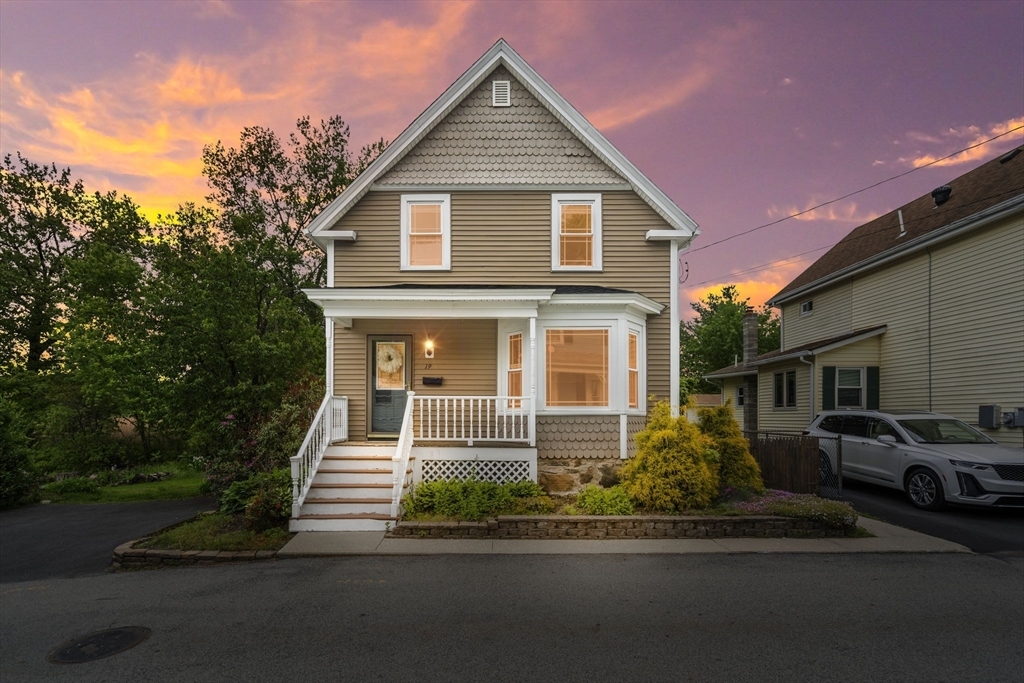 19 Brown Ct  Methuen MA 01844 photo