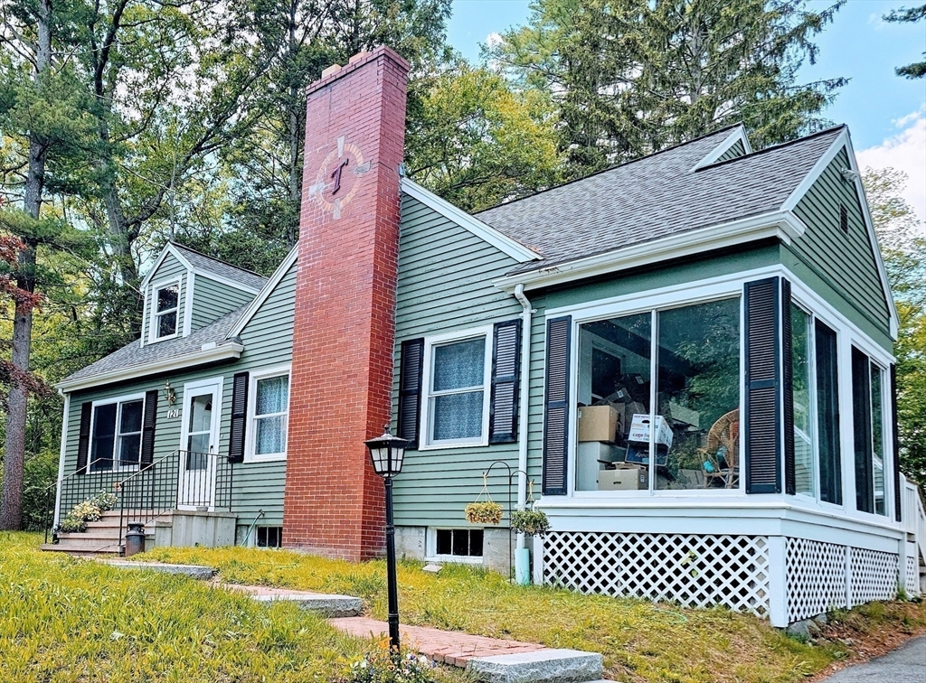 121 Mill St  Hopedale MA 01747 photo