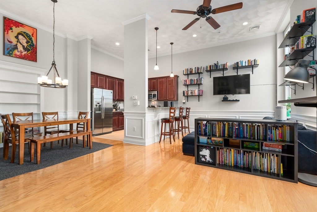 Property Photo: 215 Harvard St 40 MA 02155
