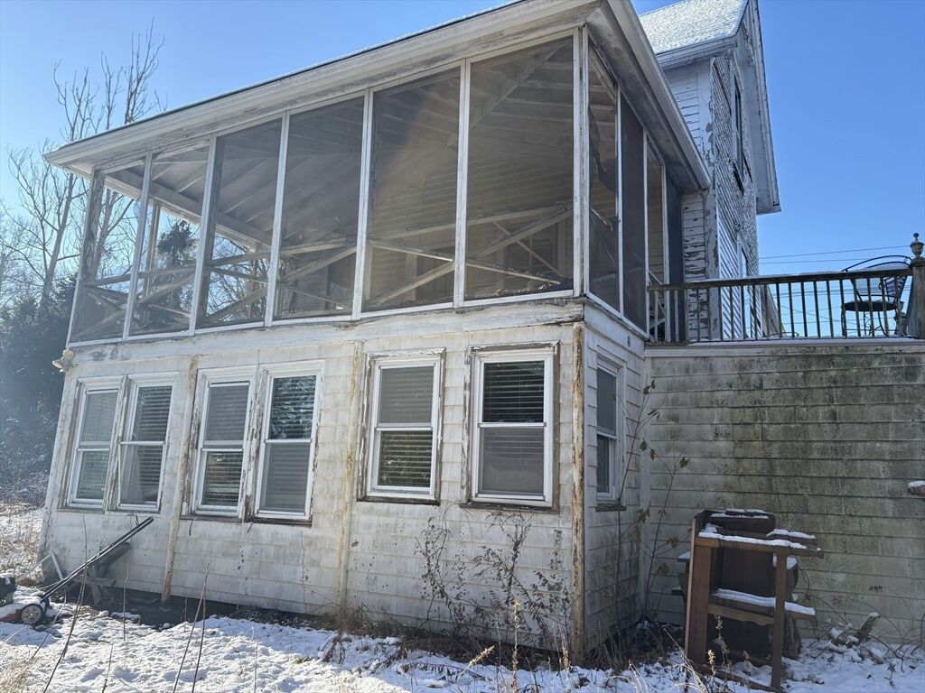 Property Photo:  351 County Rd  RI 02806 