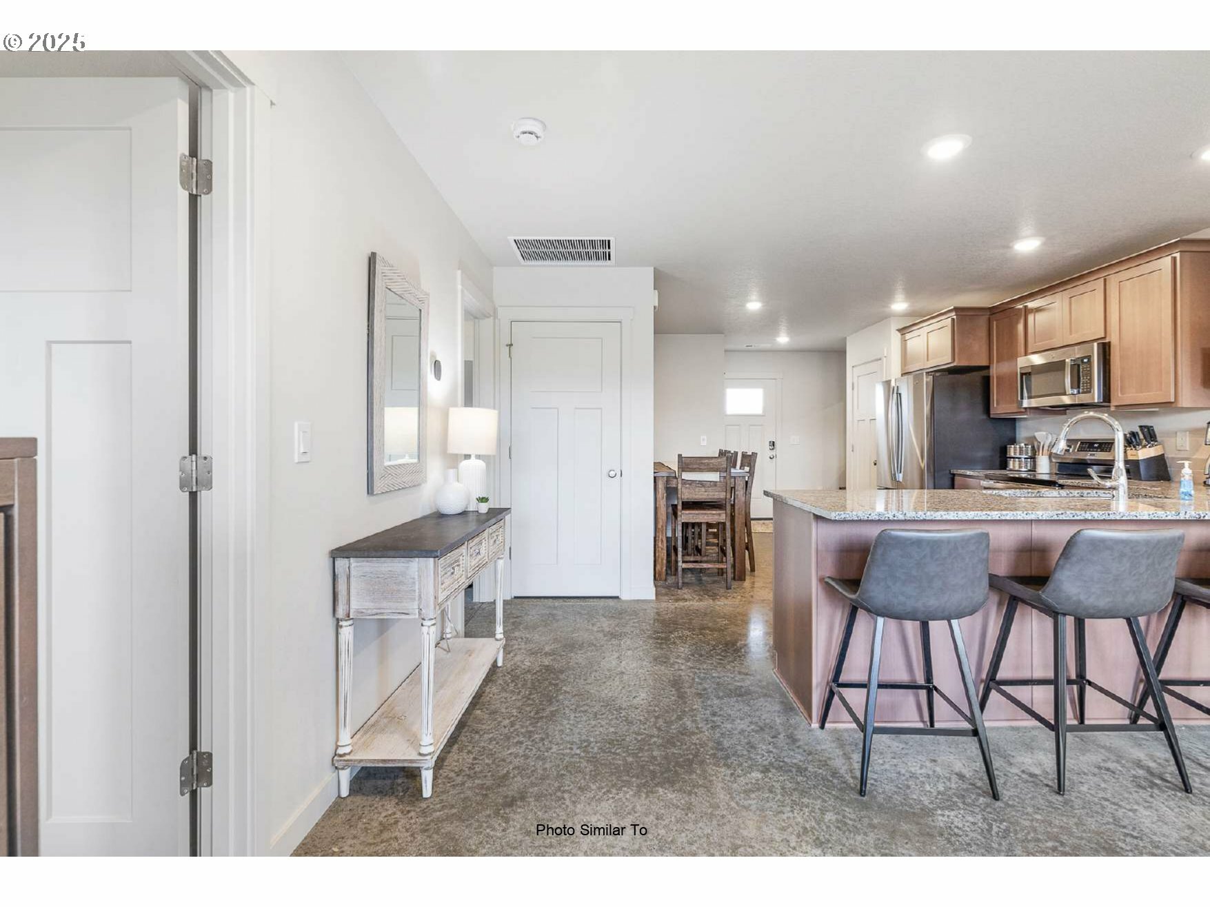 Property Photo: 967 NE 11th St OR 97838