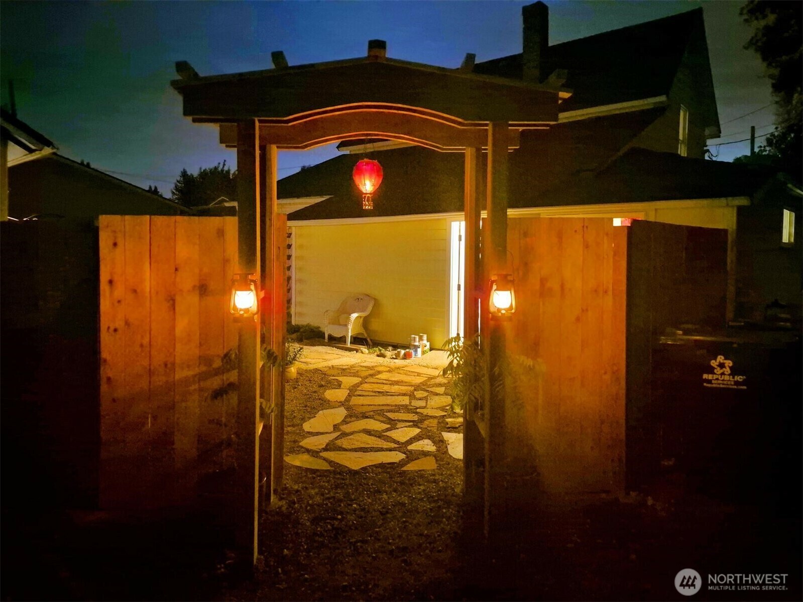 Property Photo: 931 Mill Avenue WA 98290