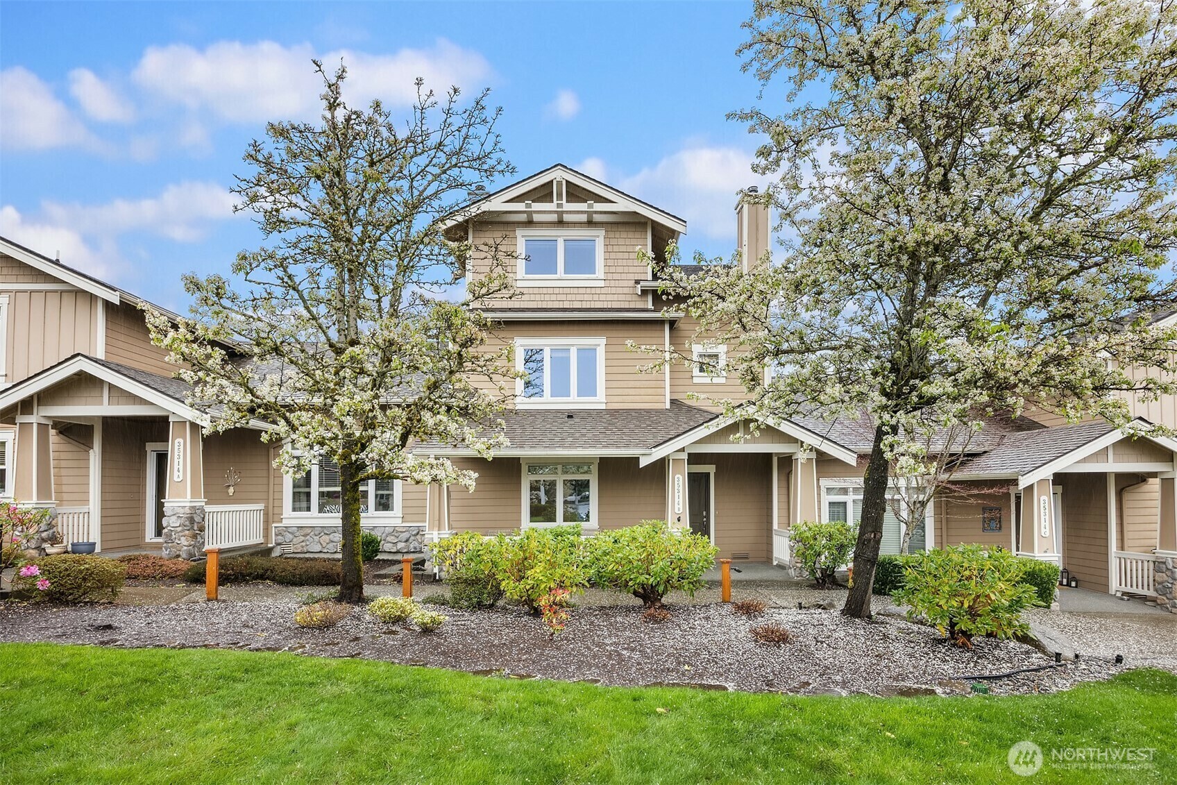 Property Photo:  35314 SE Sequoia Place B  WA 98065 