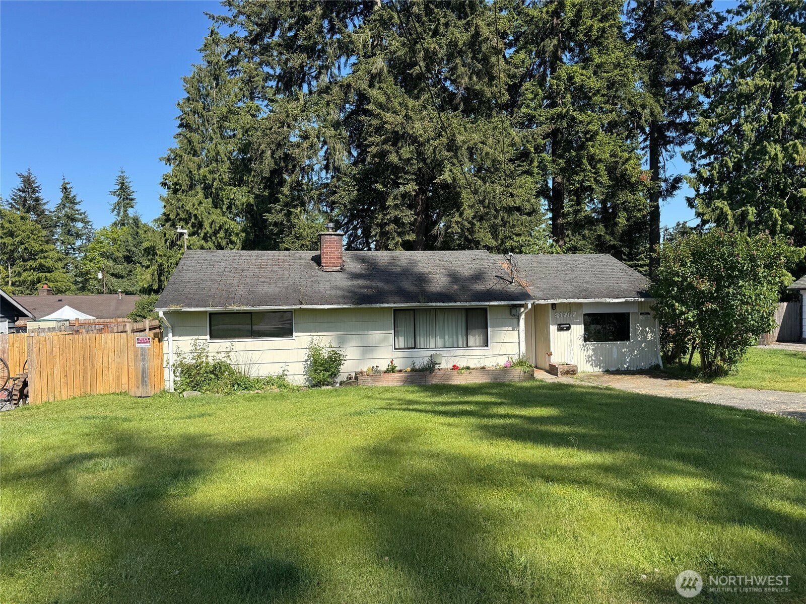 Property Photo: 21707 51st Avenue W WA 98043