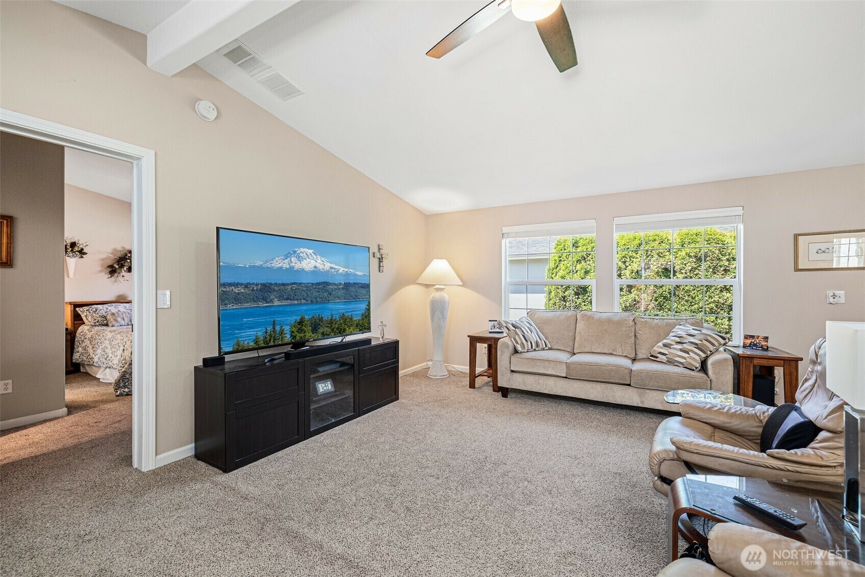 Property Photo: 22311 SE 242nd Place 130 WA 98038