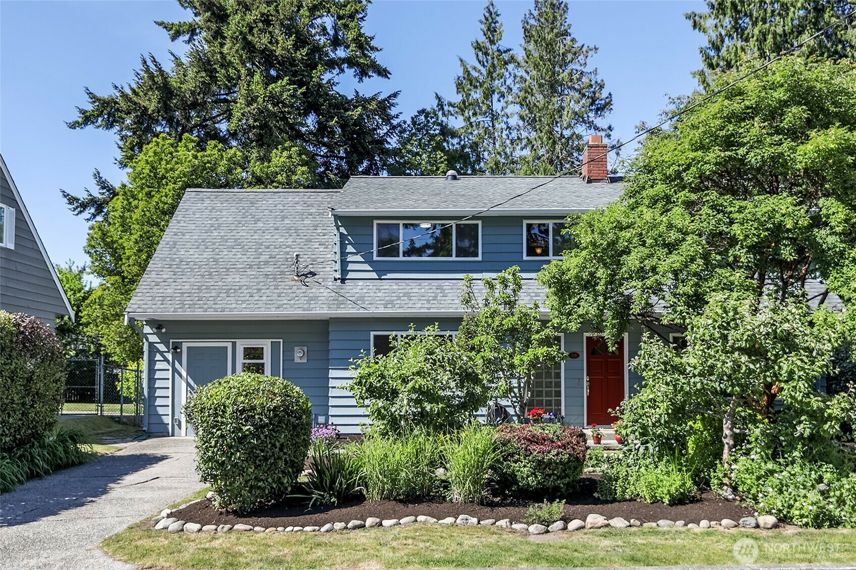 Property Photo:  318 NW 177 Street  WA 98177 