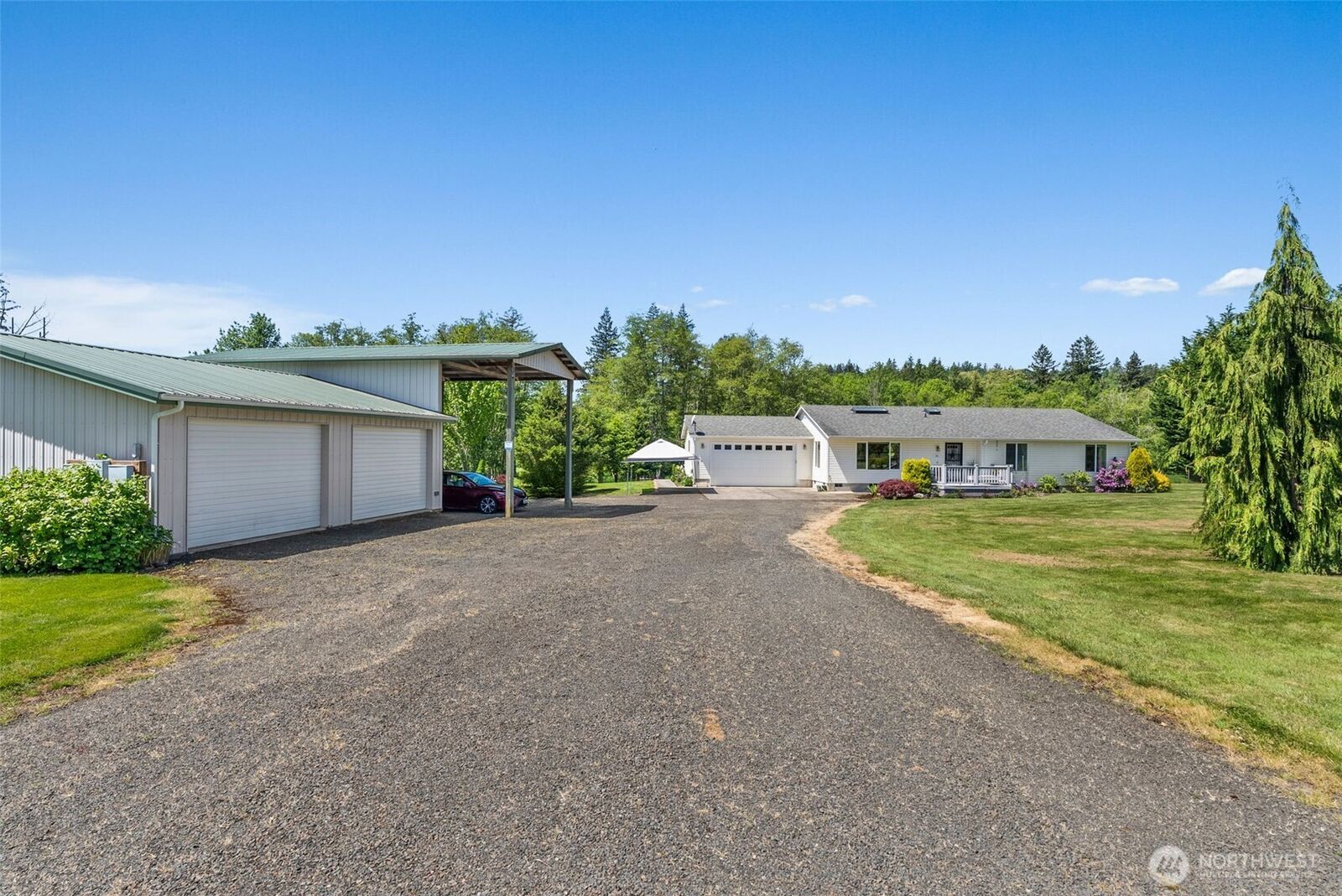 Property Photo: 401 Huntting Road WA 98585