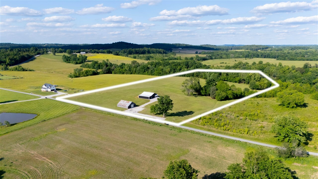 Property Photo: 452 Eden Road KY 42101