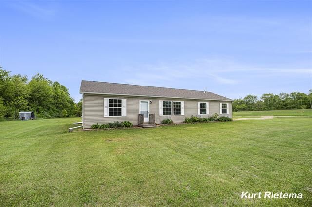 532 48th Street  Lee Twp MI 49056 photo
