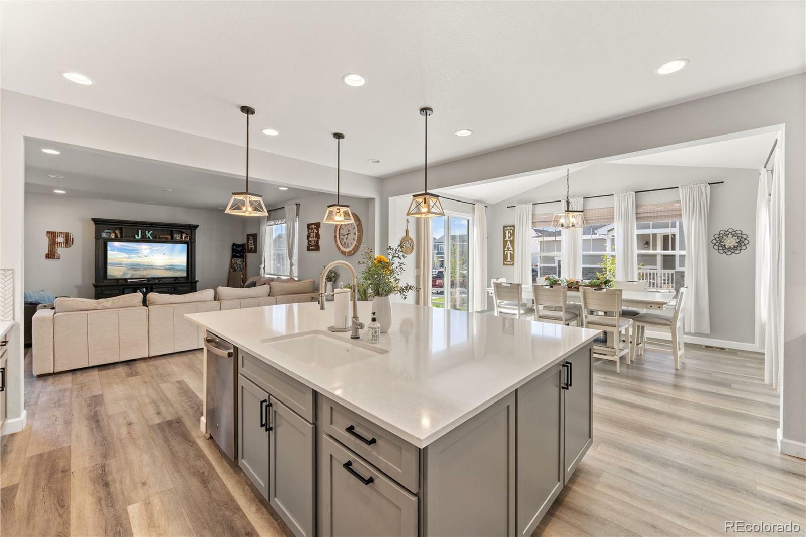 Property Photo:  2576 Villageview Lane  CO 80104 