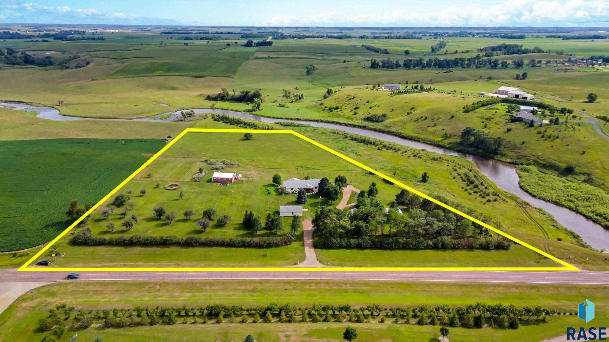 Property Photo: 46493 258th St SD 57033