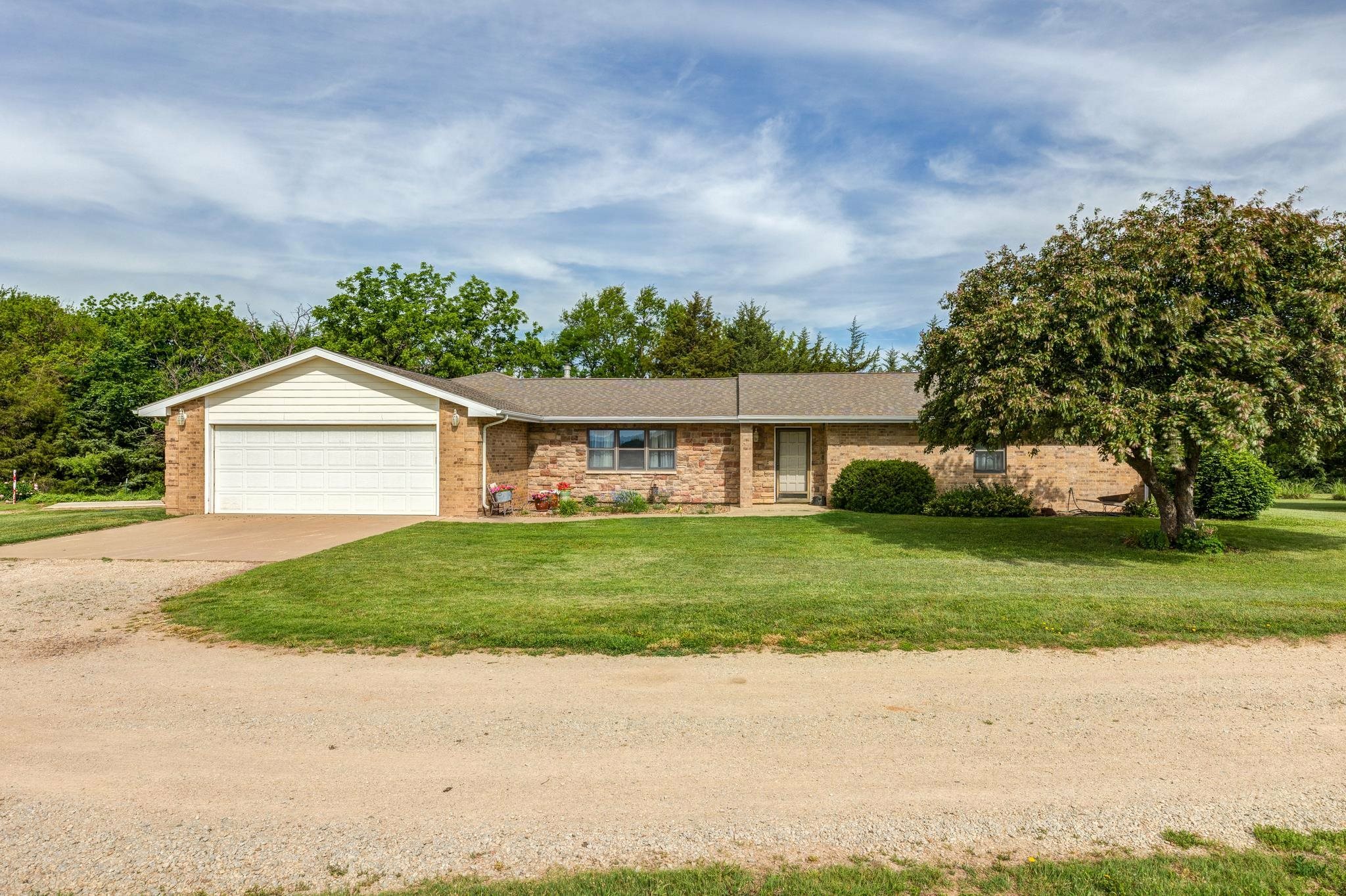 Property Photo: 9505 W Healy Rd. KS 67425-9724