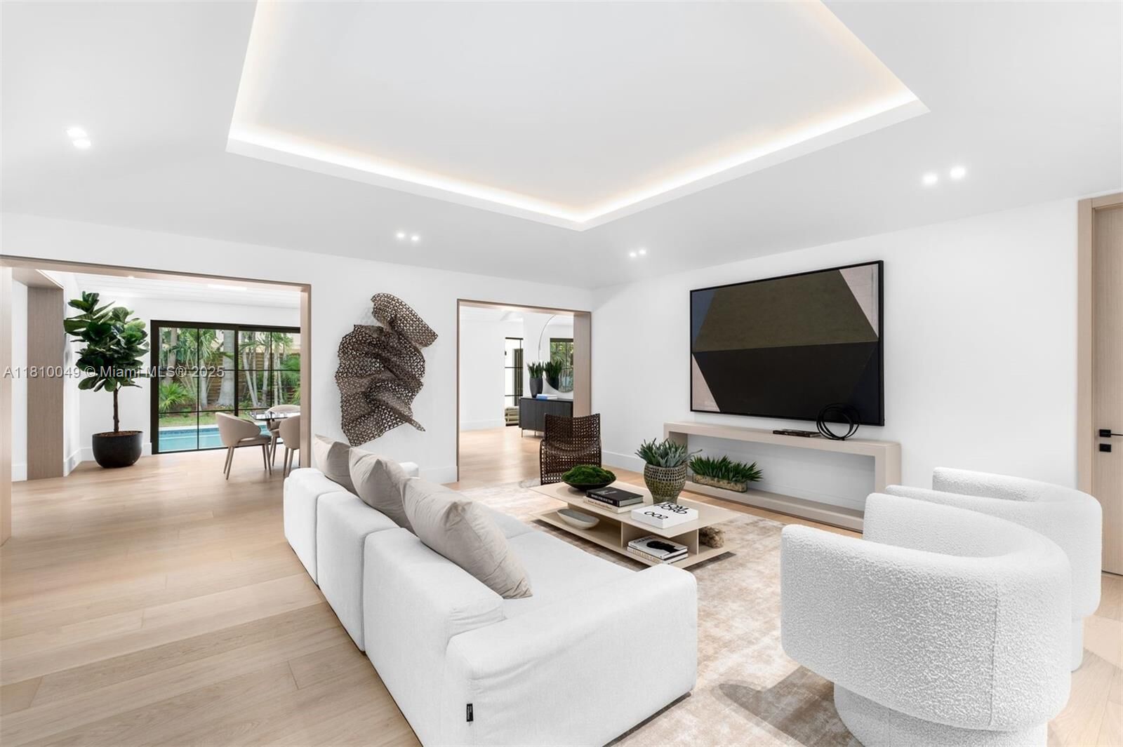 Property Photo: 3883 Wood Ave FL 33133