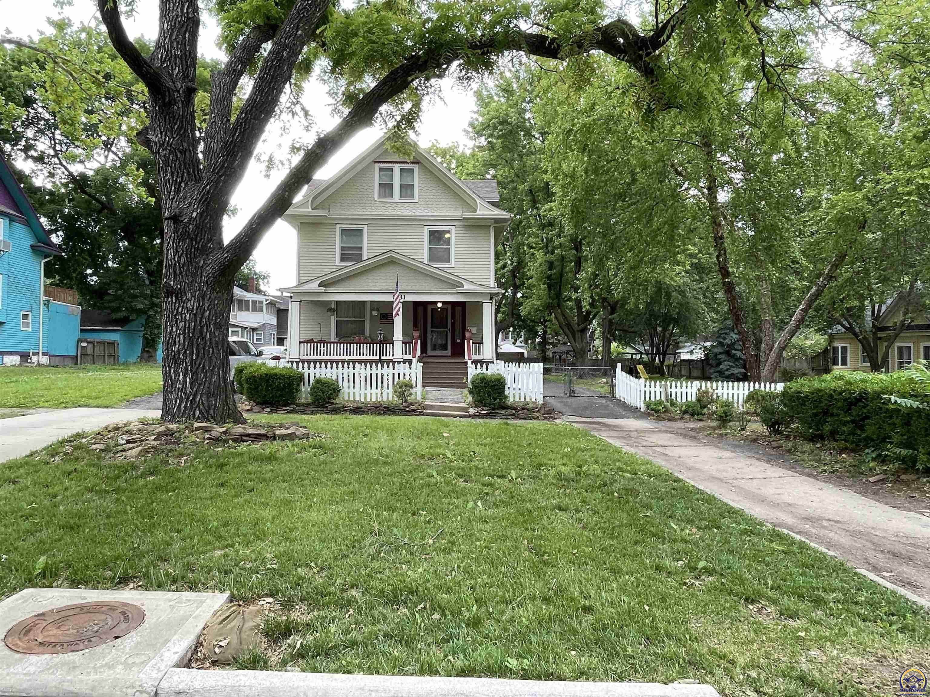 1131 SW Western Ave  Topeka KS 66604 photo