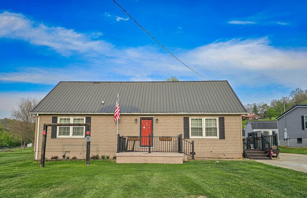 Property Photo: 48 Lincoln Pike OH 45631