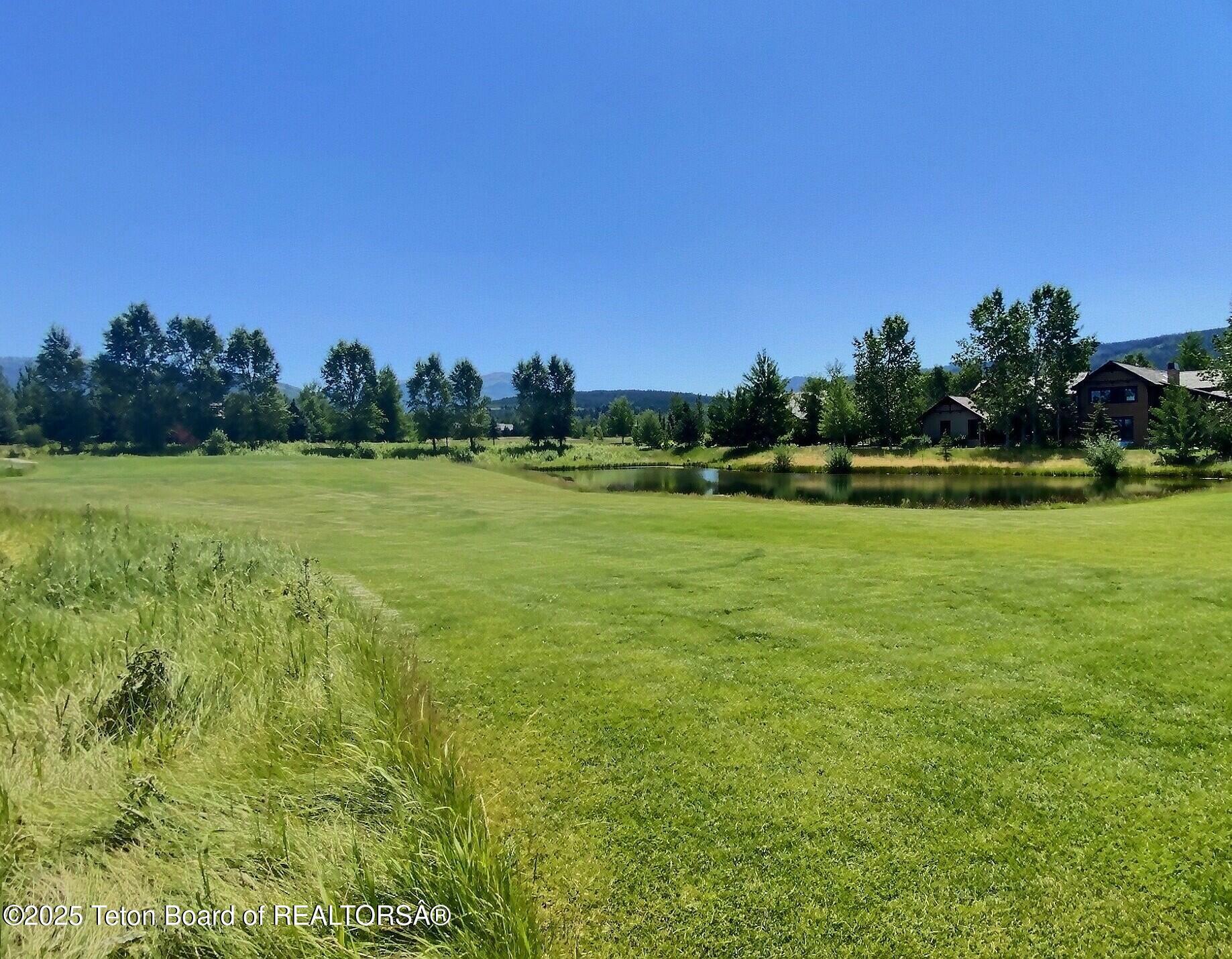 Property Photo: 5 Hastings Drive ID 83455