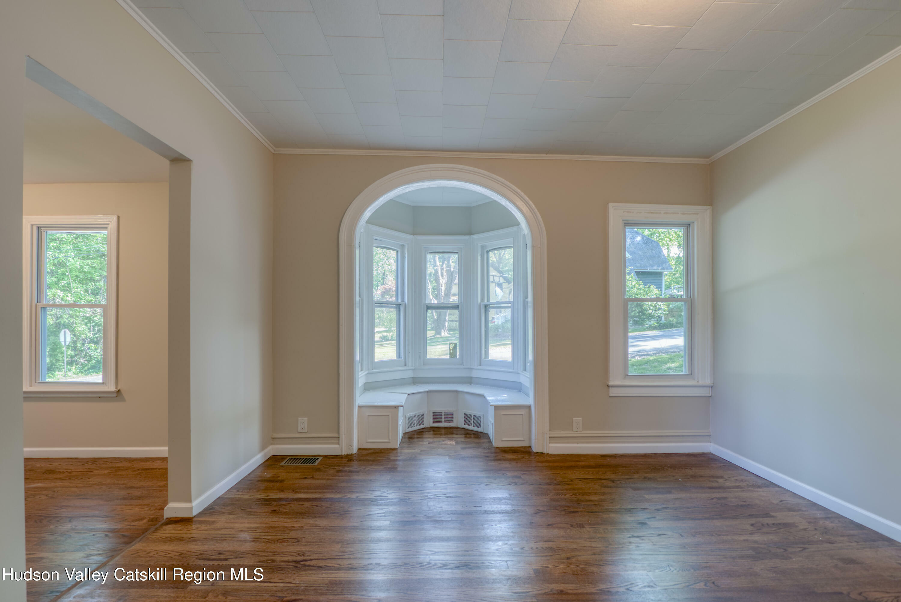 Property Photo: 186 2nd NY 12417